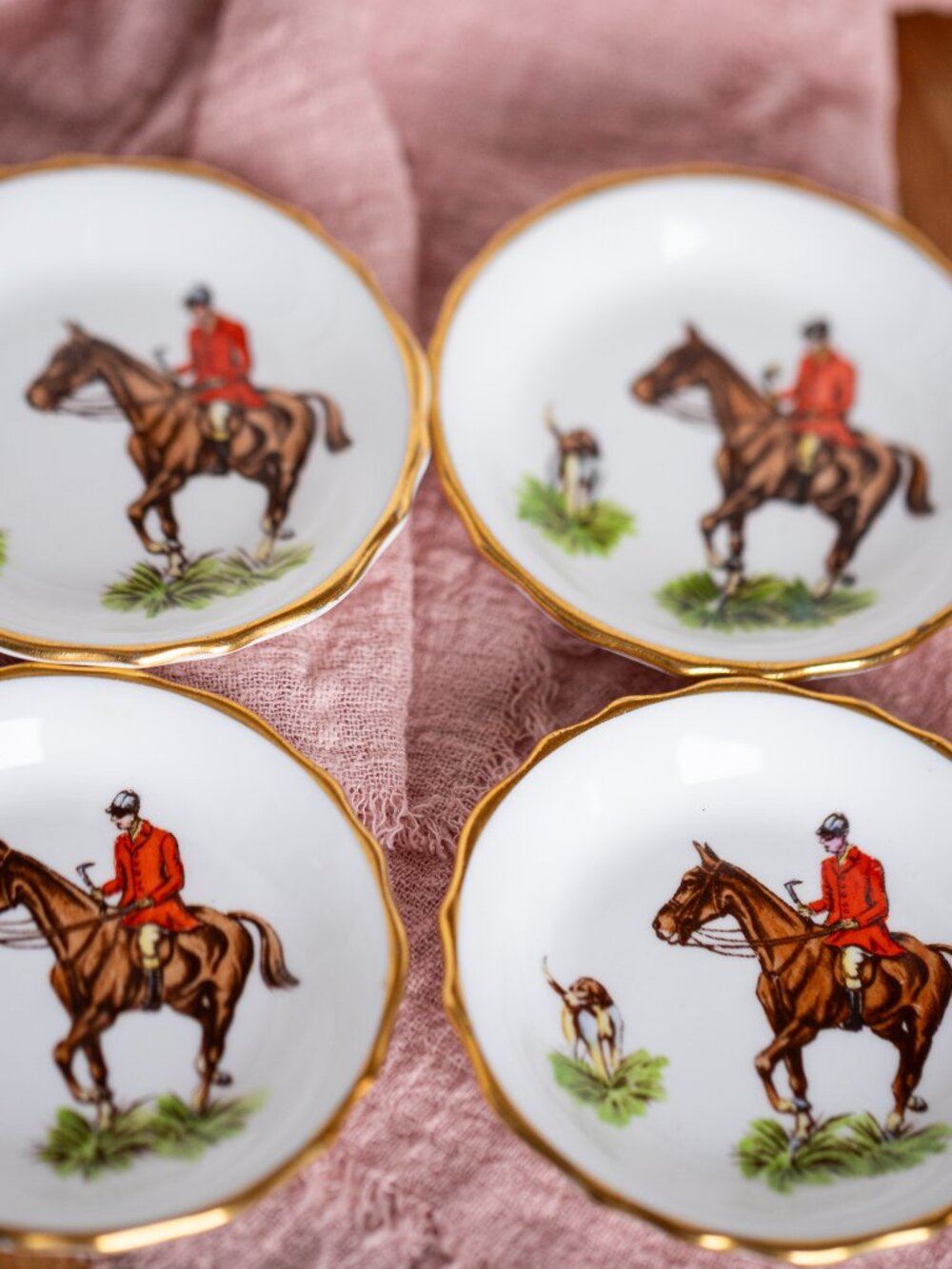 Royal Tuscan Tally Ho Mini Plates Set | Equestrian Trinket Dishes | Fox Hunt Rin - Picture 6 of 11